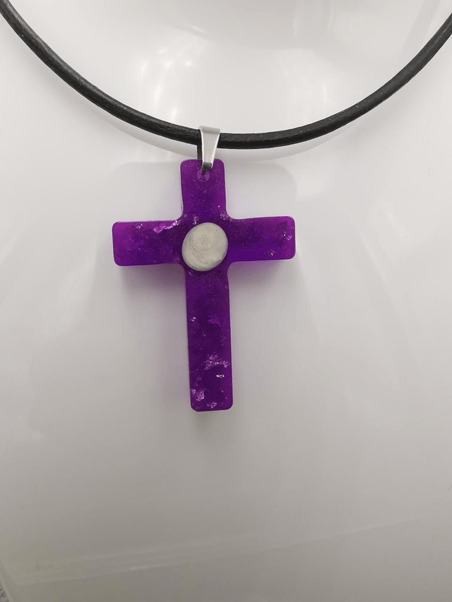 PEN-003 Pendentif  Croix violette