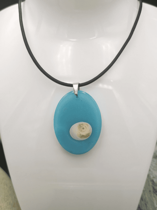 PEN-013 Pendentif ovale bleu 