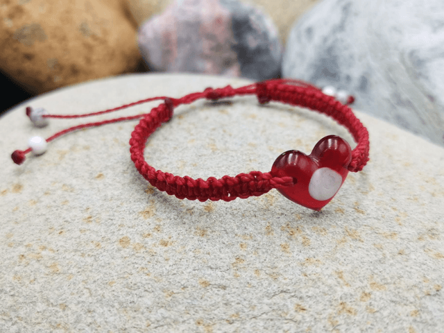 BCO-024 Bracelet petit cœur rouge